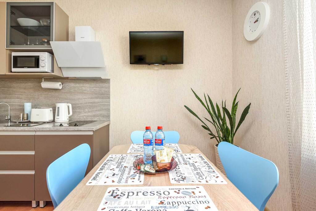 апартаменты люкс в казани. апартаменты люкс в казани. казань сабит -хакима, 42 снять квартиру посуточно. квартиры на сибгата хакима казань купить. комнаты вказани рядом с риверой.