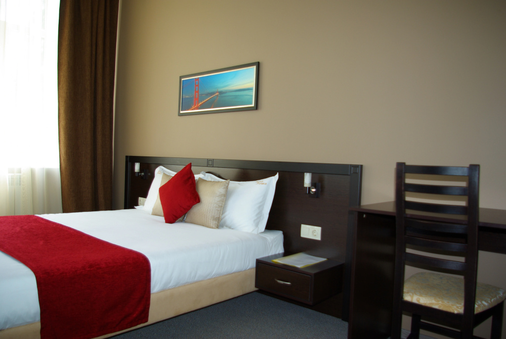 Double Studio full double bed
