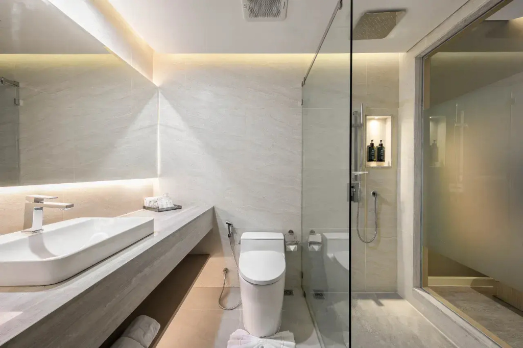 Amora Beach Resort Phuket - Chambres