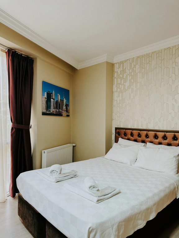 Junior Suite with city view