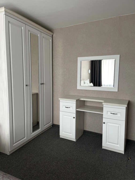 Vozdushnaya Gavan Hotel Room Type - Double Suite with city view full double bed