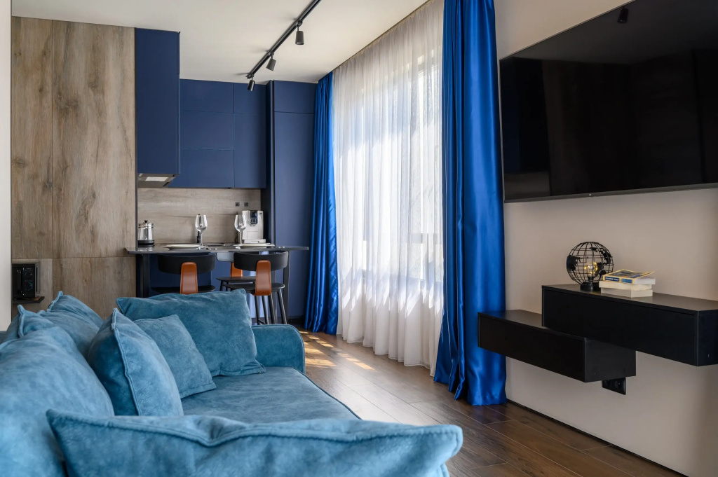 Апартаменты Red Apartments Листопадная Альпина — фото