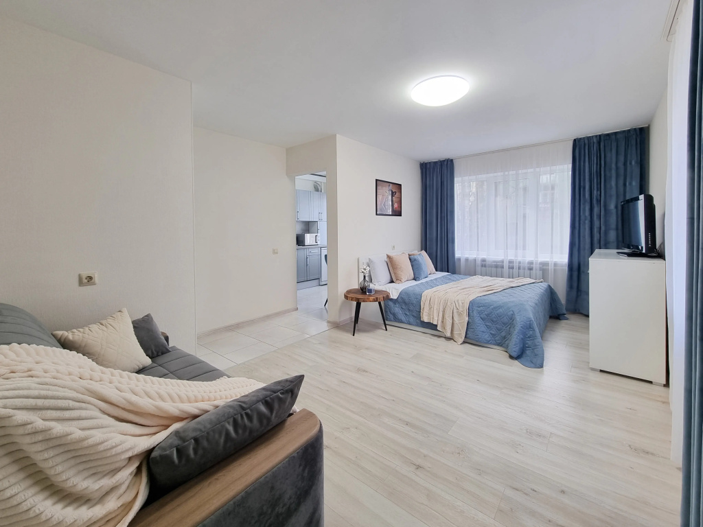 LovelyHome39|Апартаменты в Центре Культуры города — фото