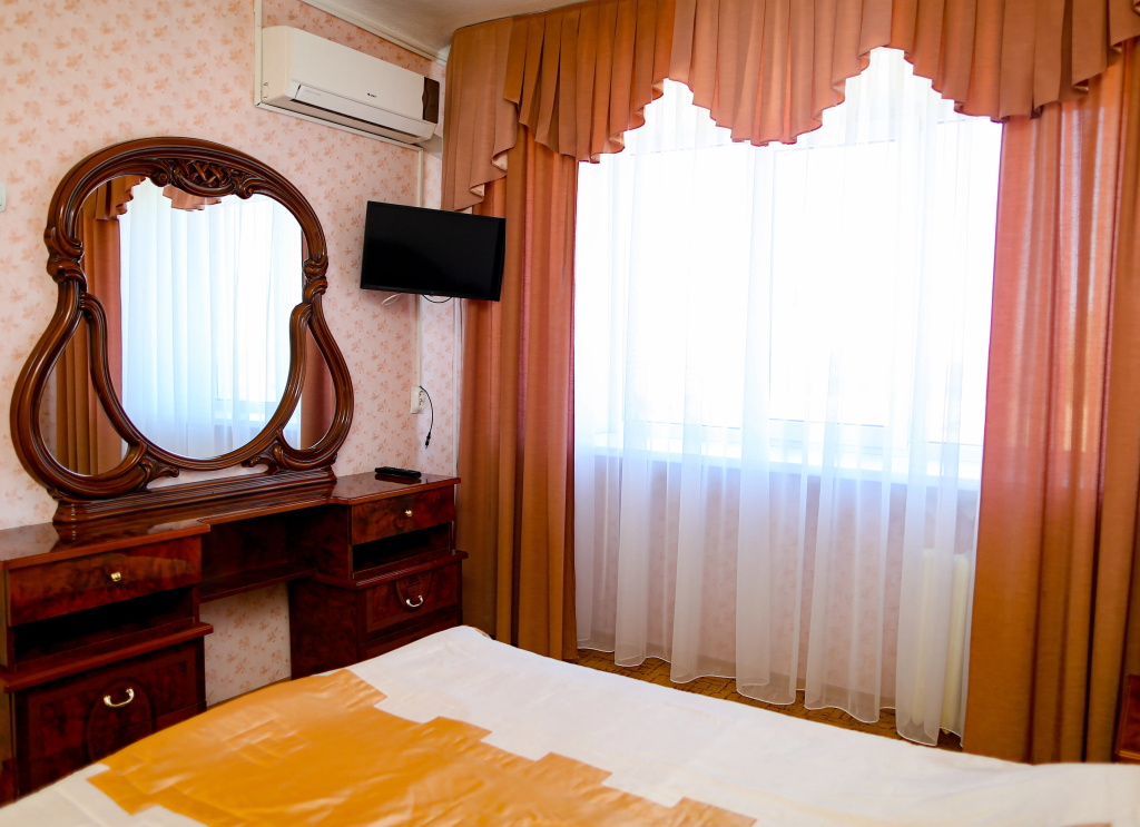 2 Bedrooms Double Junior Suite with view (full double bed)
