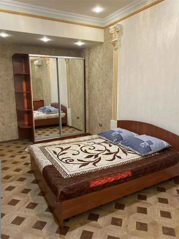 2 Bedrooms Double Suite (full double bed)