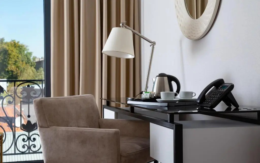 Двухместный номер Deluxe с видом на город 2 отдельные кровати в Mercure Tashkent