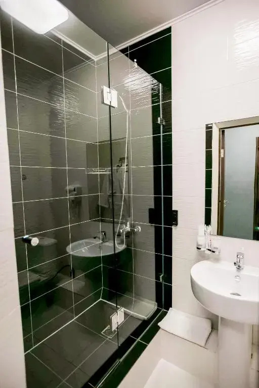 Отель Premier Inn — фото 5