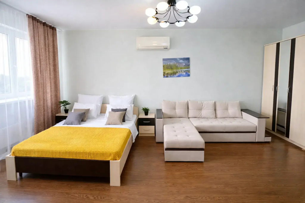 Апартаменты Sunny Days Apartment Феникс 1 — фото