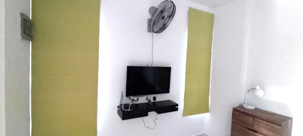Standard Double room with balcony (full double bed)