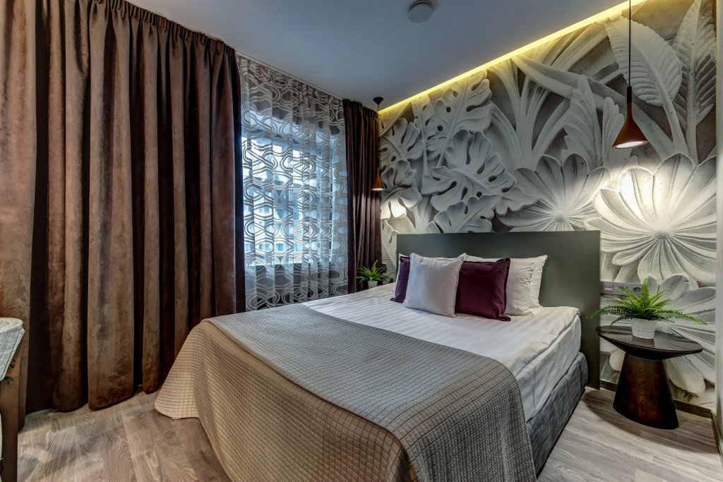 Spa Double Suite full double bed