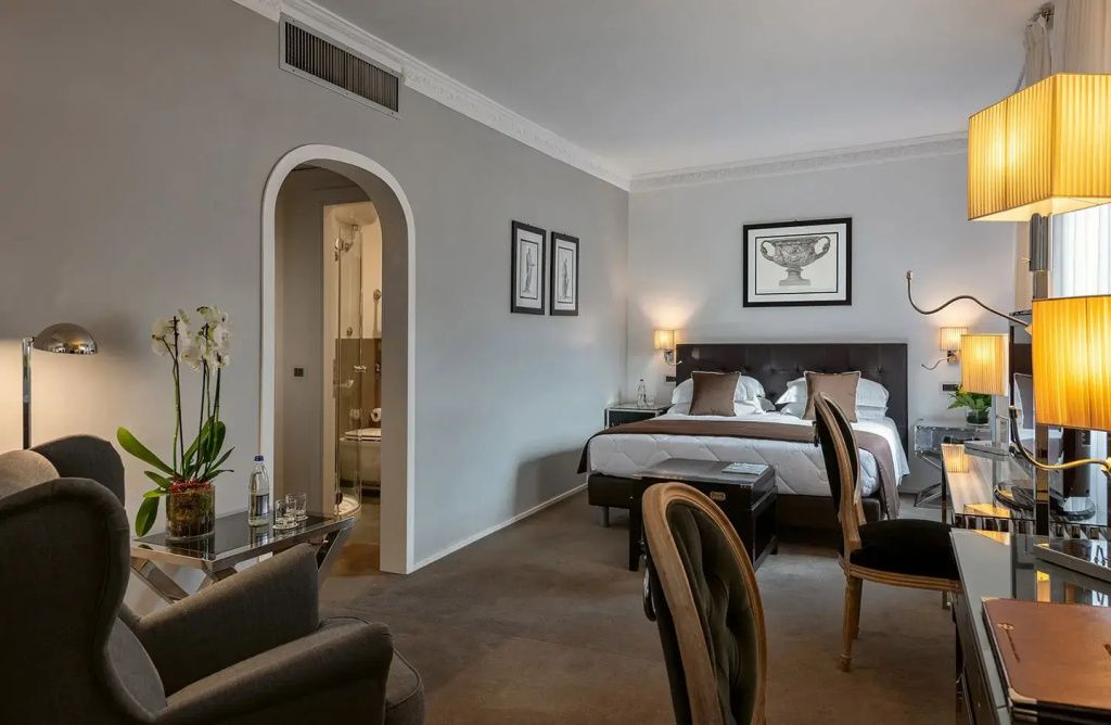 Quadruple room