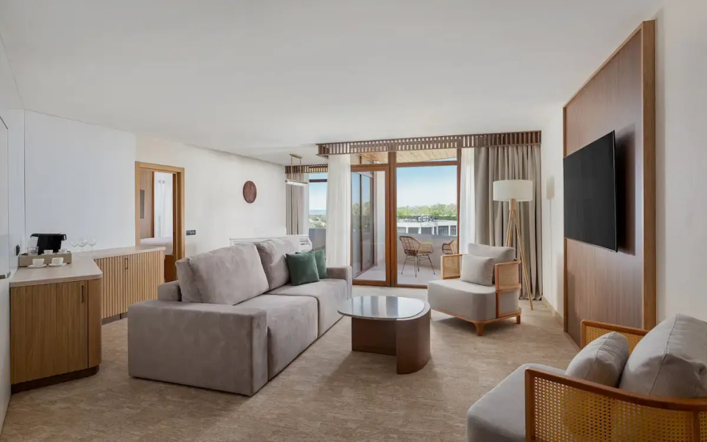 Отель Miracleon Fюnf Luxury Resort & SPA Anapa 5* — фото