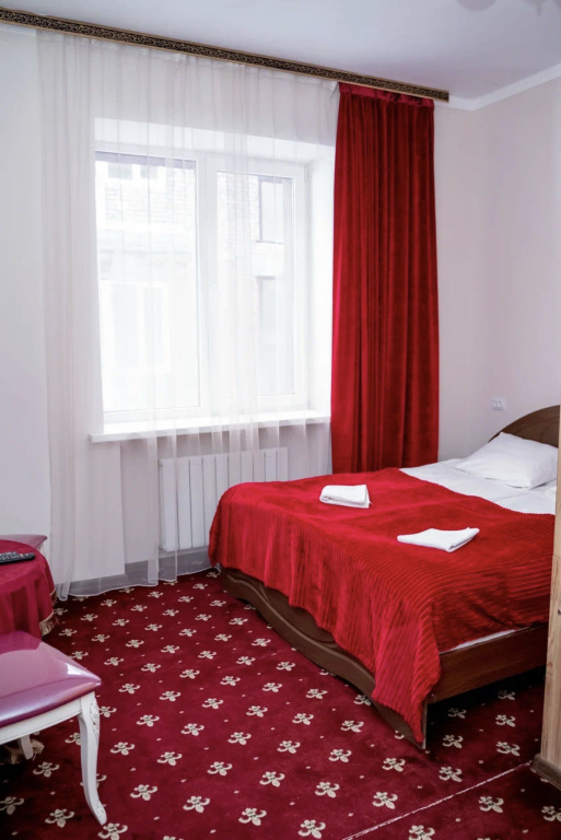 Standard Double room (full double bed)