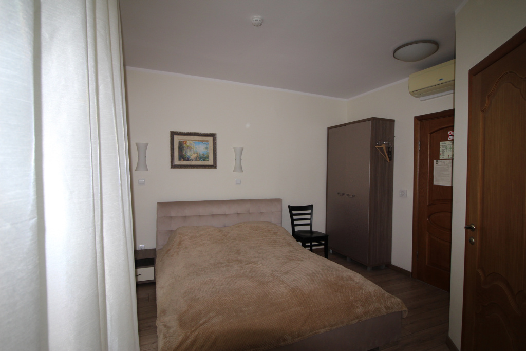 Hotel Gerkules Room Type - Standard Double room full double bed