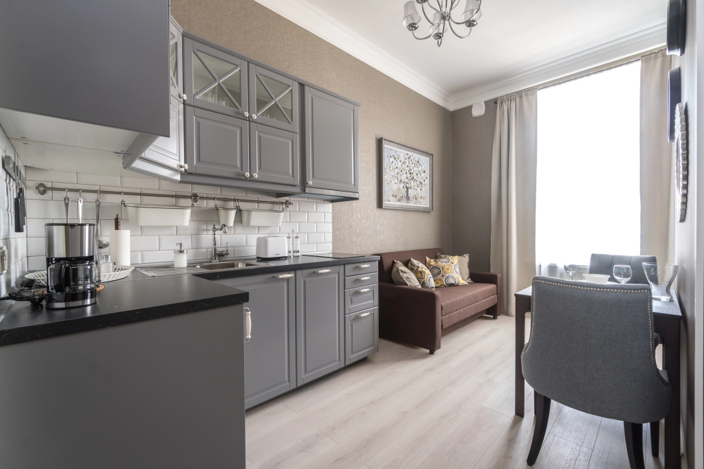 Апартаменты D apartments студия в тихом дворе на Невском проспекте — фото