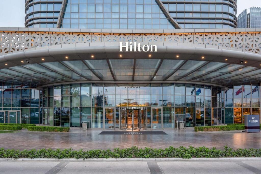 Ташкент: Отель Hilton Tashkent City