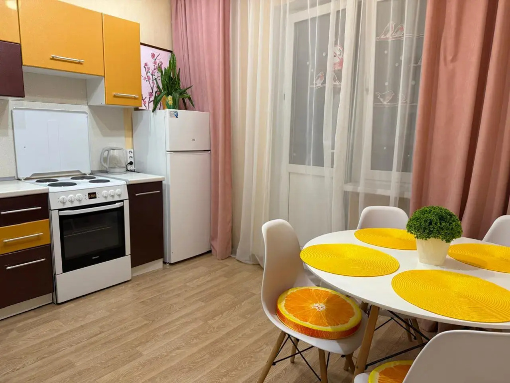 Отель Квартира Тропический рай в Нижний Новгороде