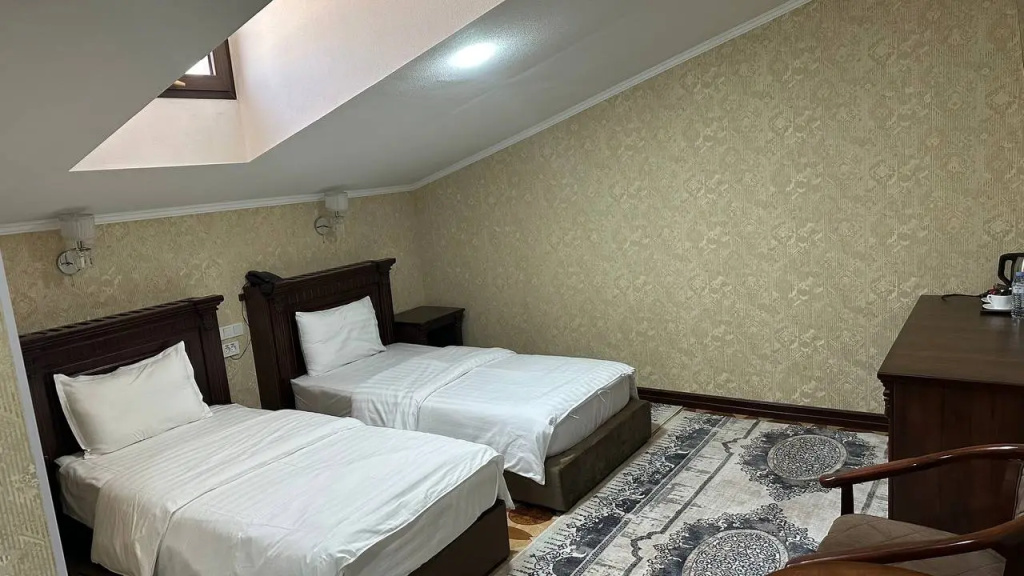 Economy Double room (twin beds)