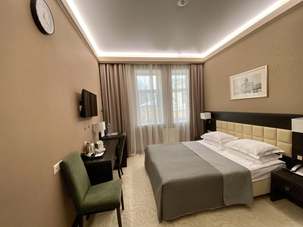 Radio Hotel Moscow Room Type - First Category Standard Double room full double bed
