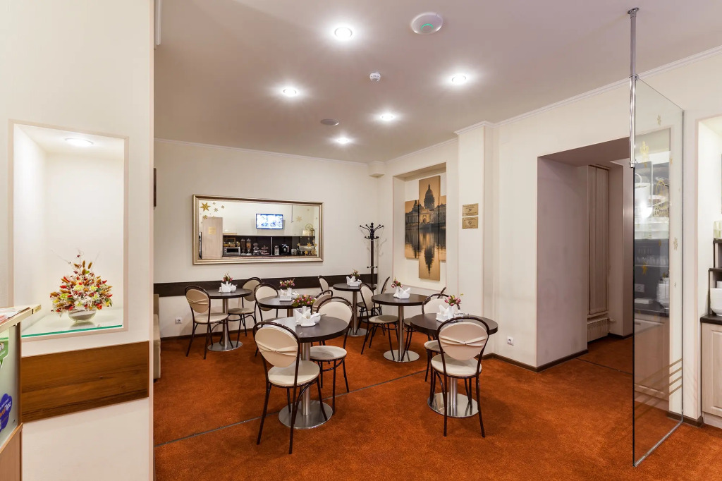 Гостиница Соната Невский 5 Дворцовая площадь