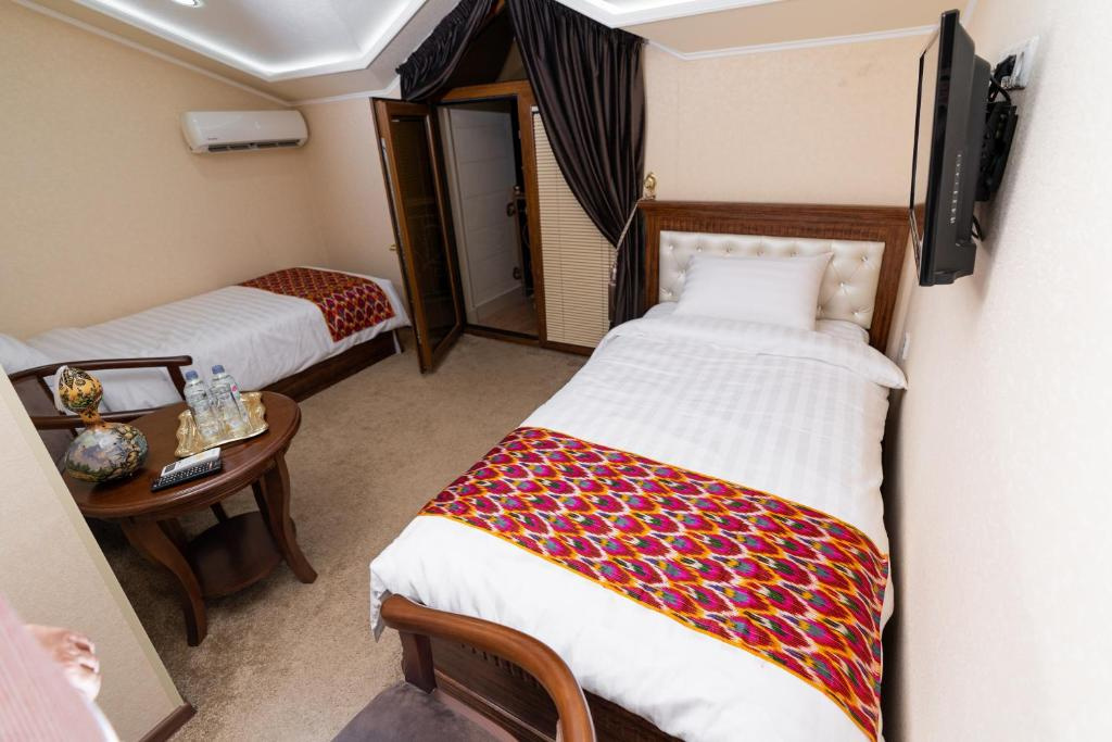Standard room with balcony and with view