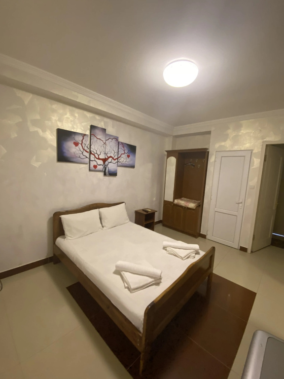 2 Bedrooms Standard Quintuple room with balcony and with courtyard view