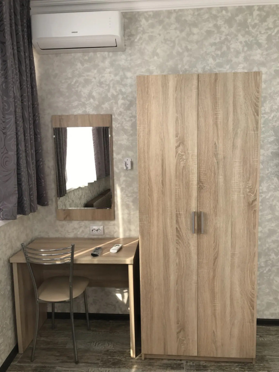Четырёхместный полулюкс Comfort в Мандарин