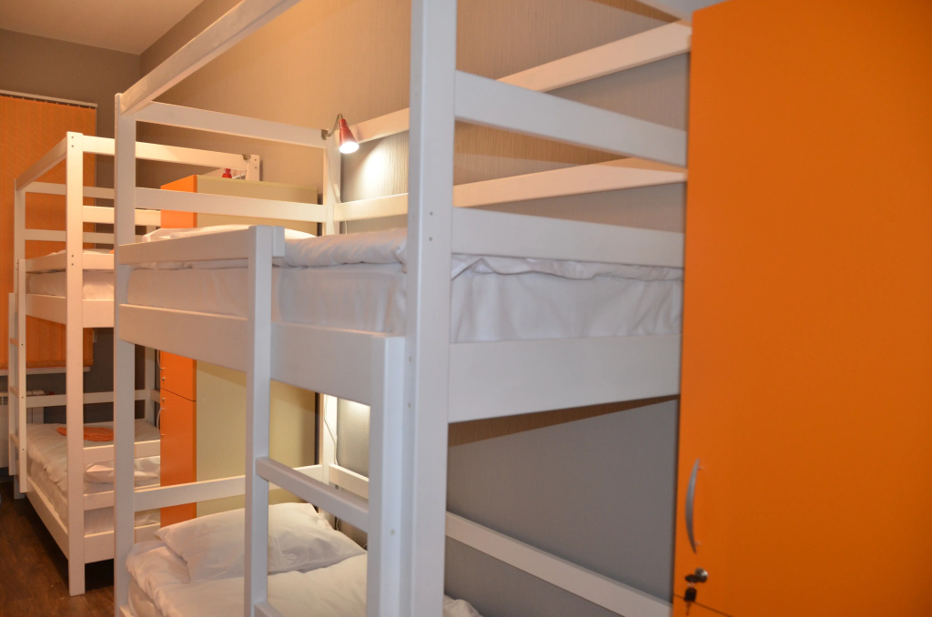 Bed in Dorm (male dorm) with city view