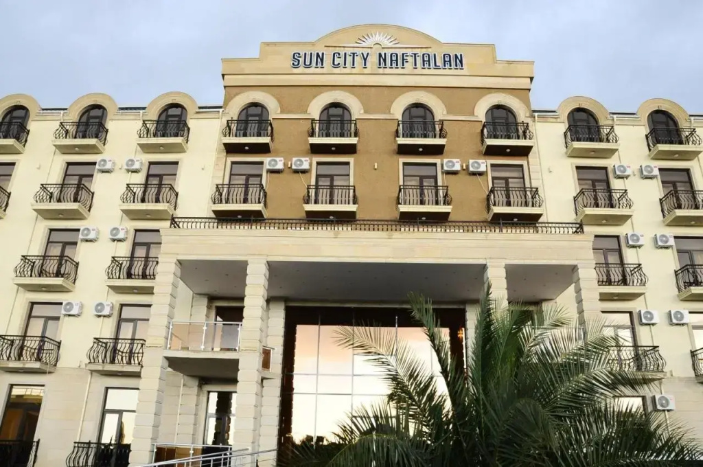 Sun City Hotel & Spa Naftalan Resort