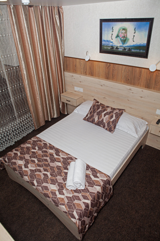 Superior Double room with city view (full double bed)