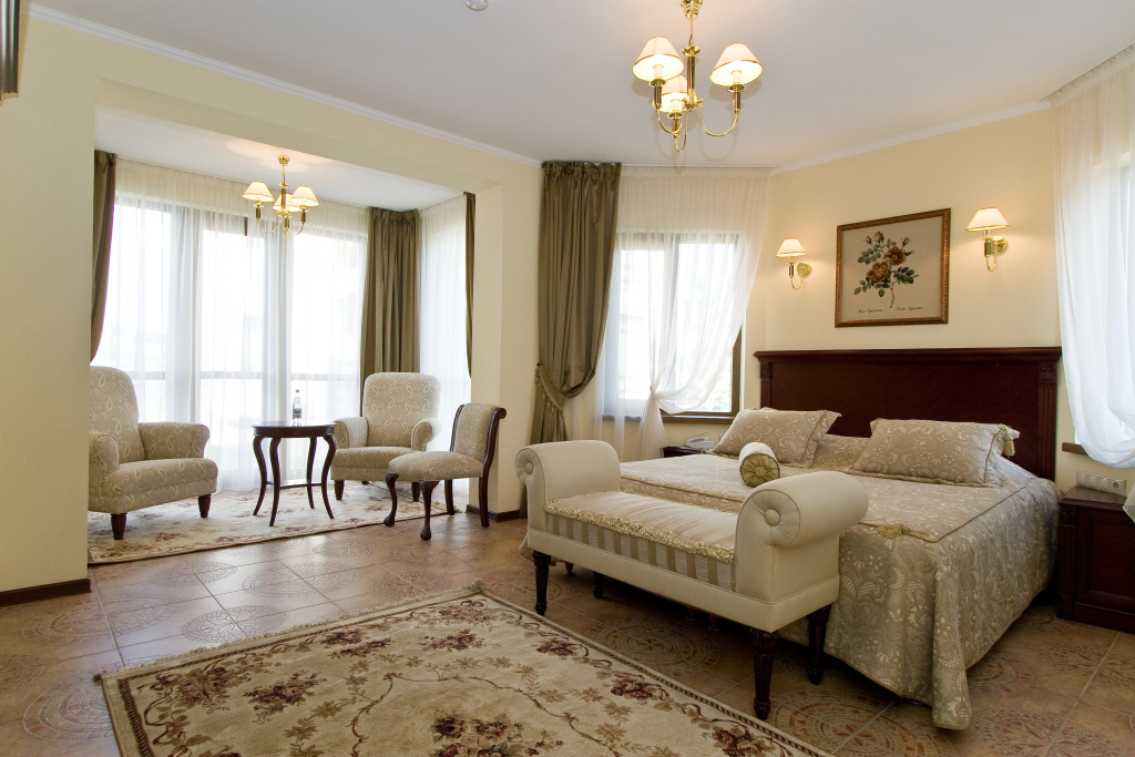 Vyisokiy Bereg Hotel Room Type - Business Double room with river view full double bed