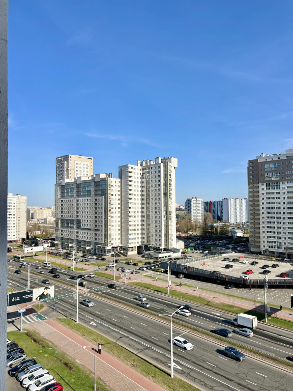 Апартаменты в Квартира Двухкомнатная в центре Минска на сутки/недели/месяцы 2 лоджии