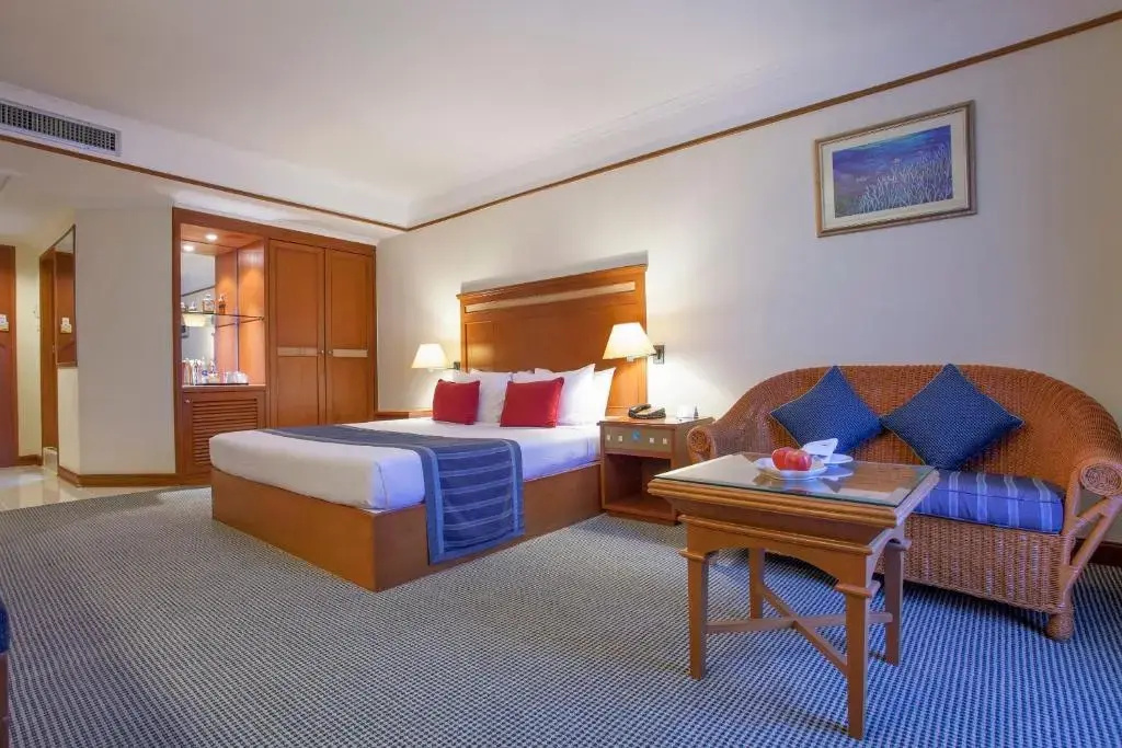 Cholchan Pattaya Beach Resort - Général