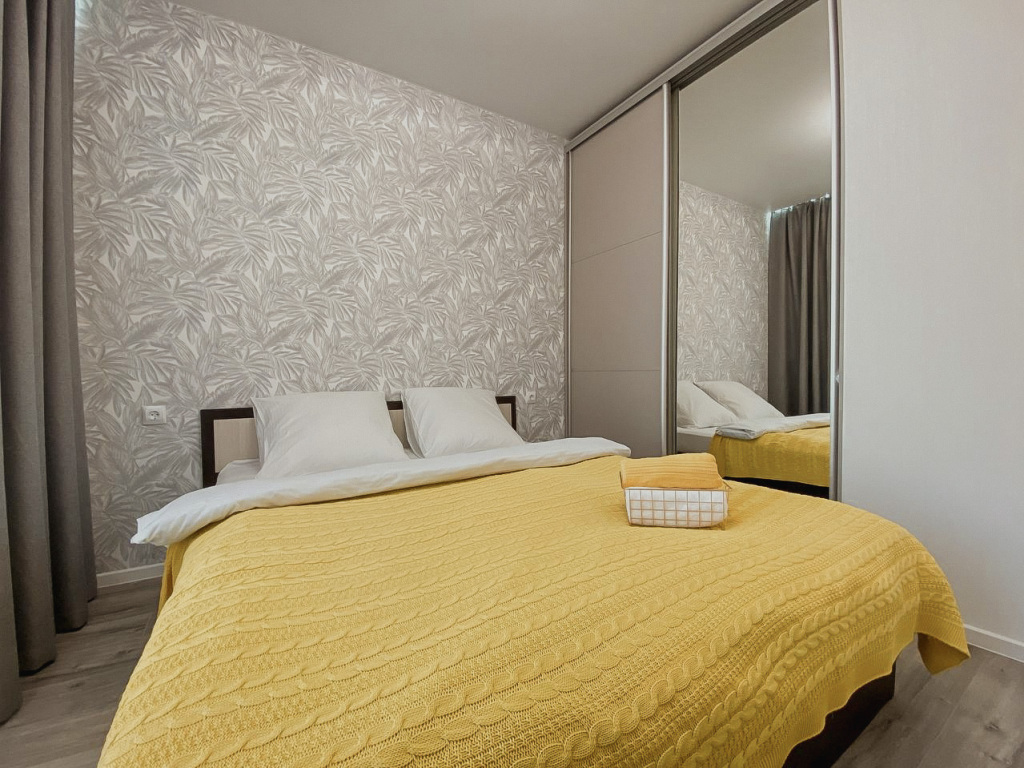 Квартиры посуточно в затоне. Набережная приволжского затона, 20г фото. Снять комнату в тюмени на ул судостроительная в доме 36. Белинского 163б екатеринбург. Квартиры посуточно в затоне.