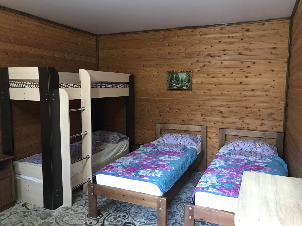 Четырёхместный номер Economy в 42 район