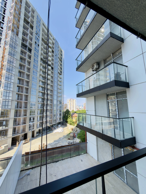 V Novom Komplekse Lemon Garden Nedaleko Ot Morya Apartments