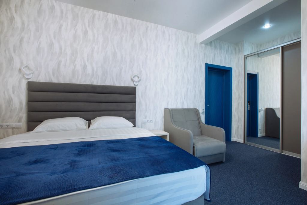 Hotel photo 12