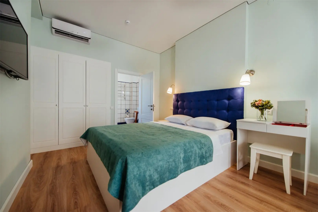 Comfort Double room with balcony (full double bed)