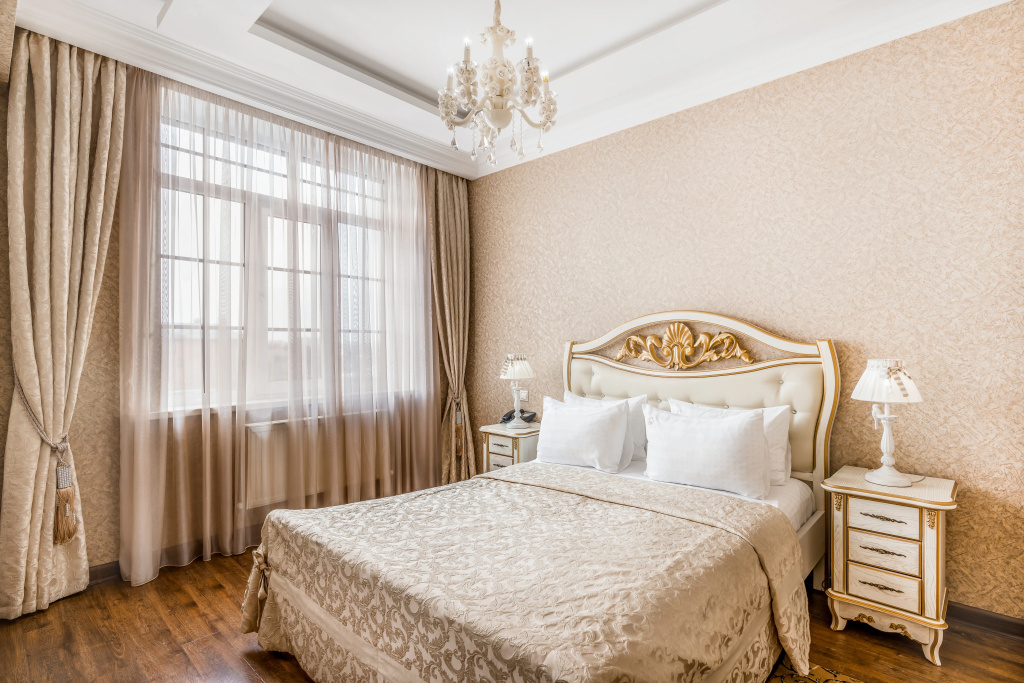 Chehov Hotel Room Type - Double Junior Suite full double bed