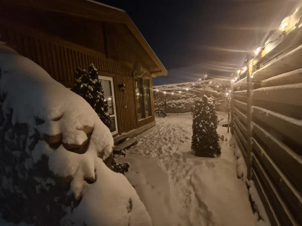 Двухместное бунгало с видом на внутренний двор двуспальная кровать в Усадьба