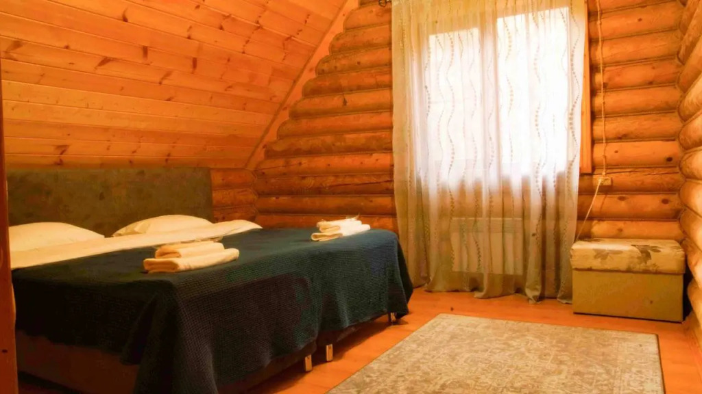 Шестиместный коттедж с 5 комнатами с балконом в Forest Arkhyz