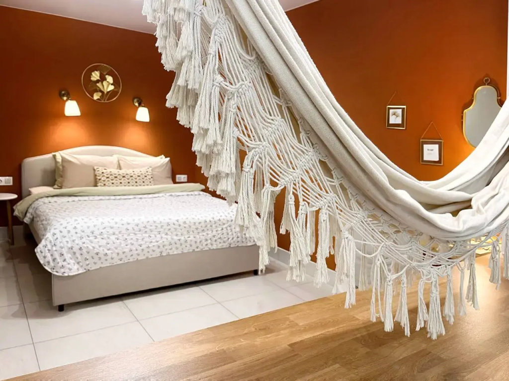 Standard Double Family room with courtyard view (full double bed)