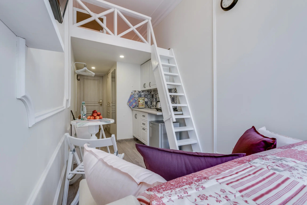 Balcony & Terrace