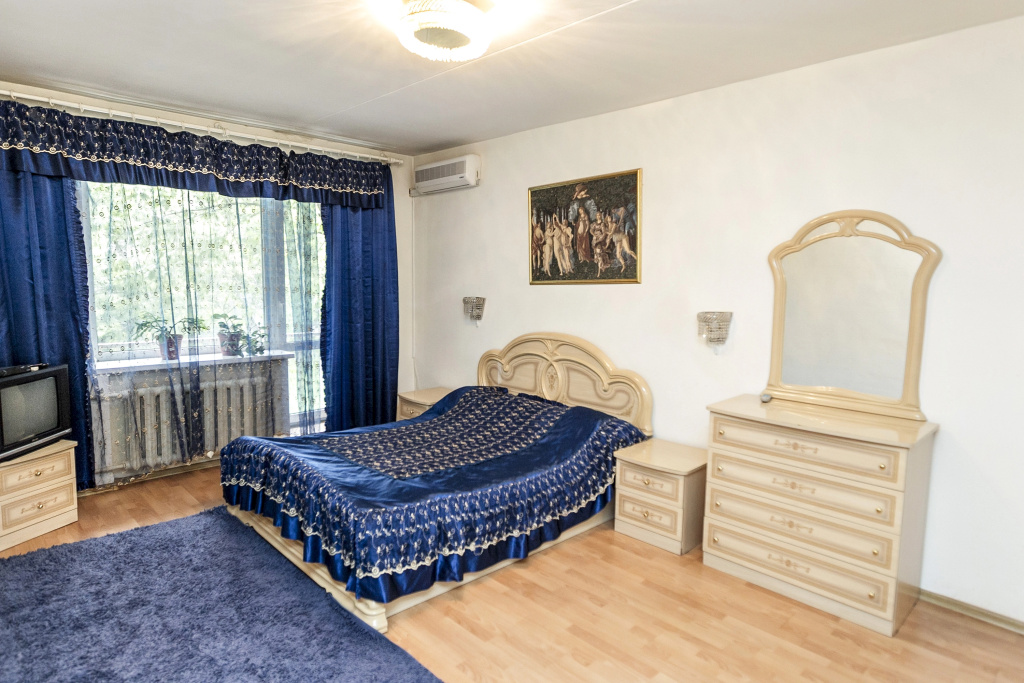 1 Bedroom Suite