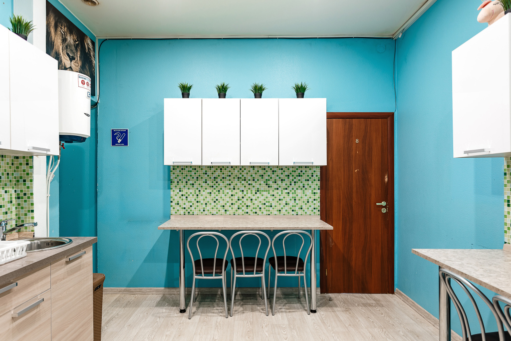 хостел 2 / hostel: part ii (2007, ужасы). хостел два. лорен джерман хостел 2 связанная. хостел 2 / hostel: part ii (2007, ужасы). хостел на загородном проспекте в санкт-петербурге.