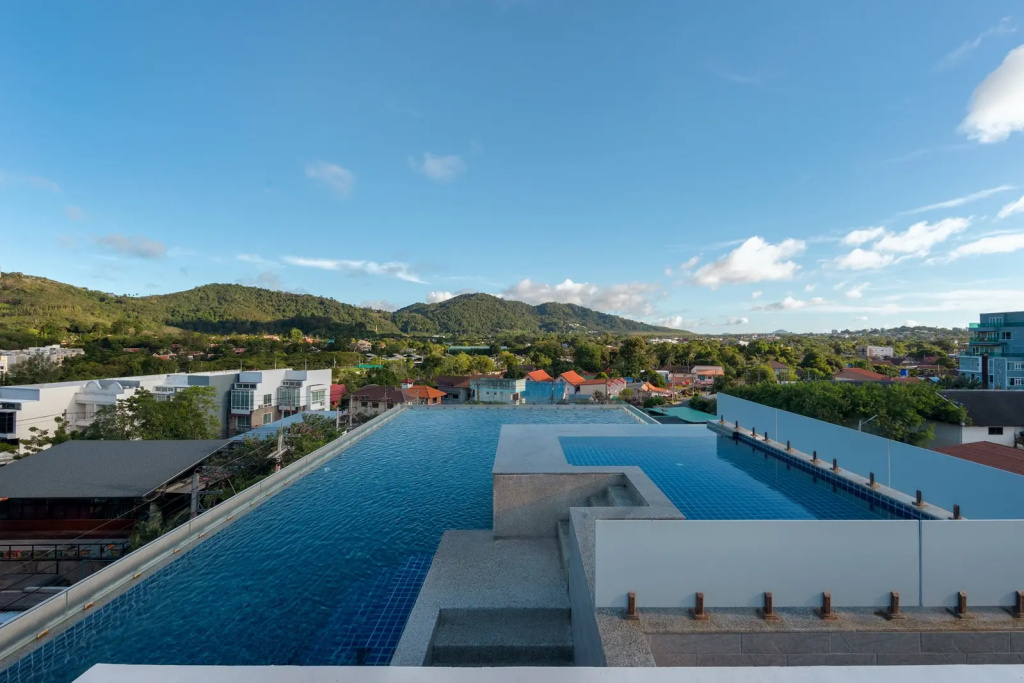 Relife Kai 2 min to Nai Harn Beach Apartments