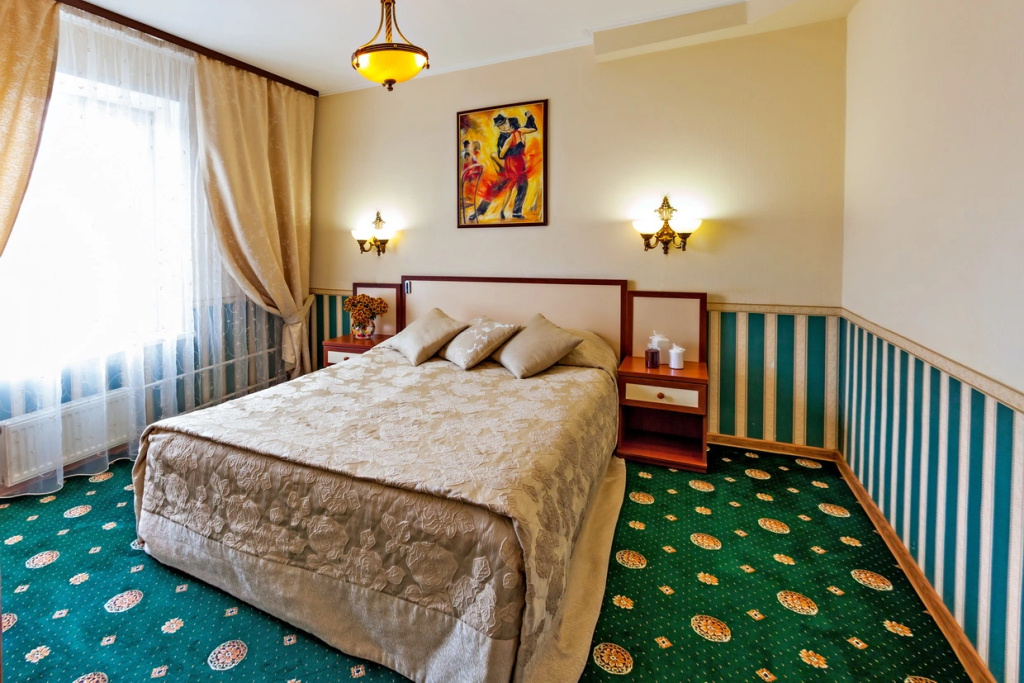 Elektron Hotel Room Type - Double Suite with city view full double bed