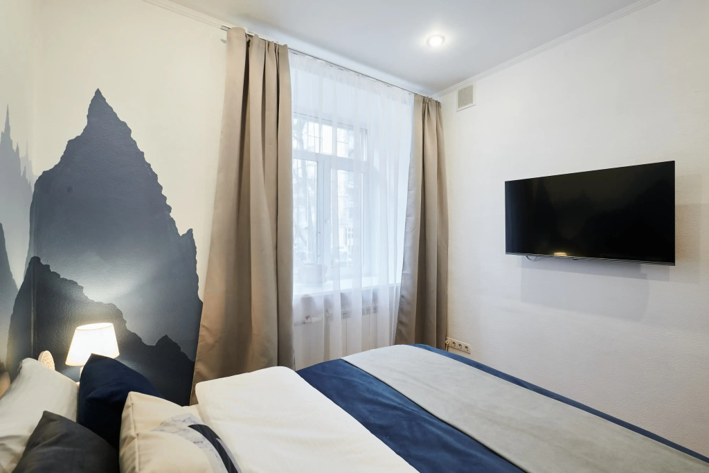 Отель Квартира GM Apartments Уютная Двушка в Центре в Москве