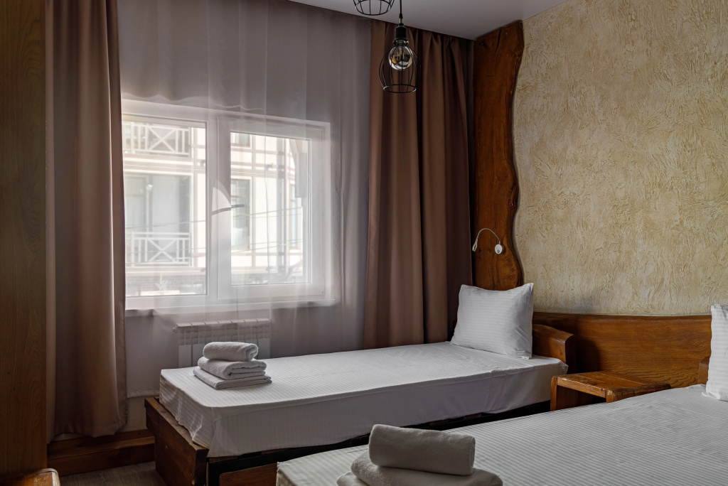 Wood House Room Type - Standard Double room twin beds