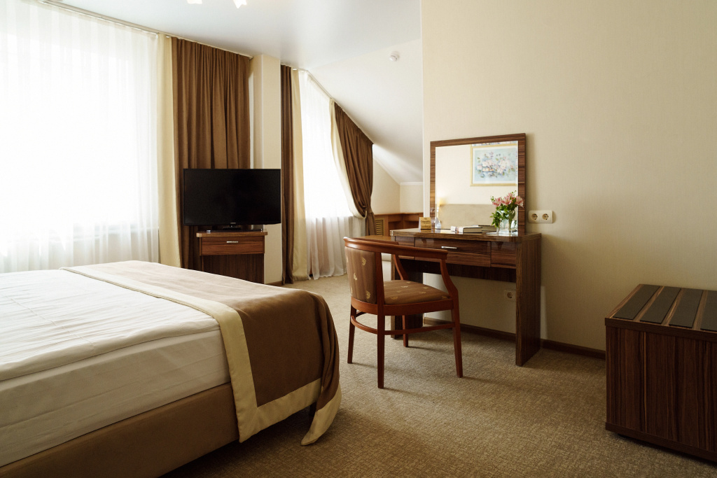 Orion Hotel Room Type - Double Junior Suite full double bed